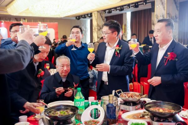 長沙集俊智能設備有限公司,長沙變頻器銷售,傳感器,工業(yè)自動控制系統(tǒng),開關電源購買